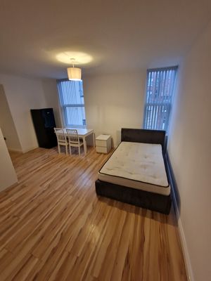 Photo 11- click for photo gallery